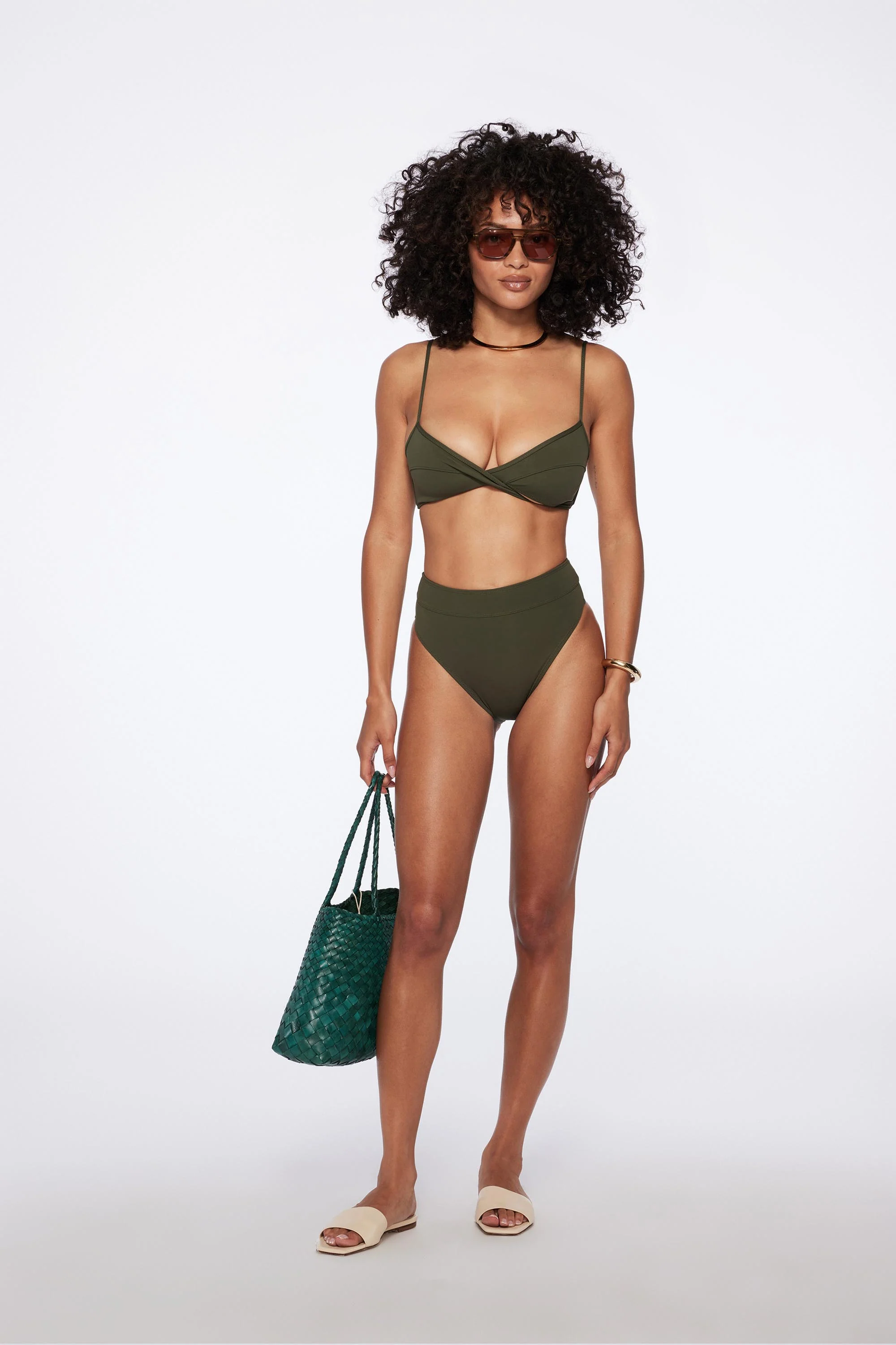 sculpting venus bottom in olive compression - Image 5